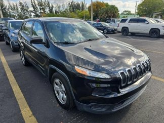 Used 2015 Jeep Cherokee Sport image 1