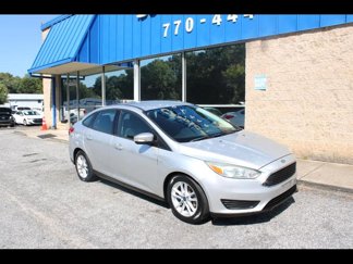 Used 2015 Ford Focus SE image 1