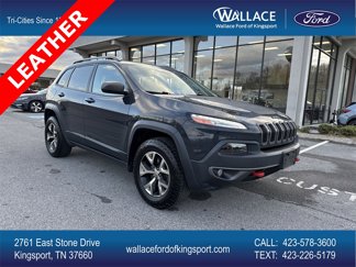 Used 2017 Jeep Cherokee Trailhawk image 1