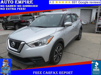 Used 2019 Nissan Kicks SV image 1