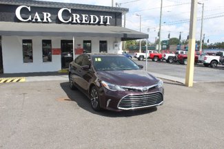 Used 2018 Toyota Avalon XLE image 1