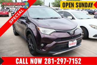 Used 2016 Toyota RAV4 SE image 1