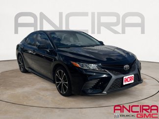 Used 2019 Toyota Camry SE image 1