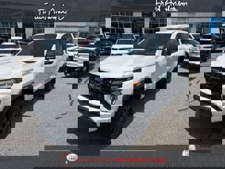 New 2025 GMC Canyon Elevation image 1