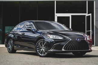 Used 2022 Lexus ES 300h w/ Premium Package image 1