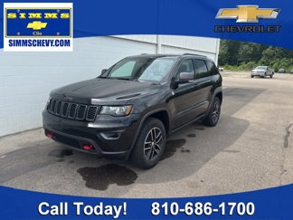 Used 2018 Jeep Grand Cherokee Trailhawk image 1