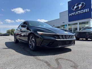 New 2025 Hyundai Elantra Limited image 1
