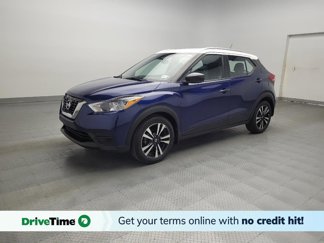 Used 2018 Nissan Kicks SV image 1
