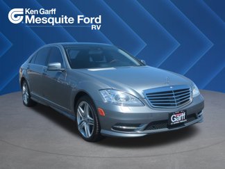 Used 2013 Mercedes-Benz S 550 4MATIC image 1