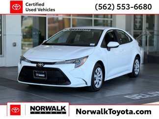 Certified 2022 Toyota Corolla LE image 1