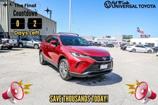 Used 2022 Toyota Venza XLE image 1