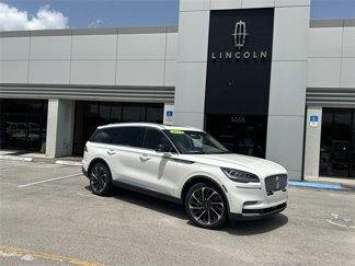 Certified 2023 Lincoln Aviator Reserve w/ Equipment Group 201A image 1