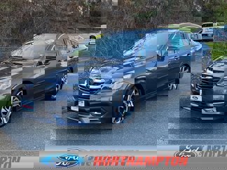 Used 2022 Subaru Legacy Limited image 1