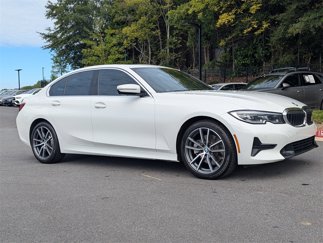Used 2022 BMW 330i Sedan video 2