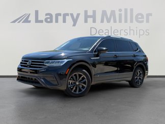 Used 2022 Volkswagen Tiguan SE image 1