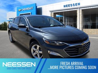 Used 2020 Chevrolet Malibu LS image 1