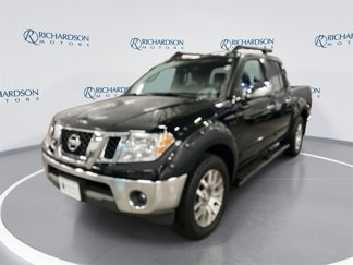 Used 2010 Nissan Frontier LE w/ LE Value Truck Pkg image 1