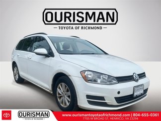 Used 2016 Volkswagen Golf S image 1