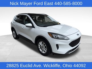 Used 2020 Ford Escape SE image 1