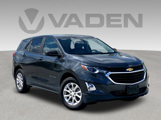 Used 2020 Chevrolet Equinox LS w/ LS Convenience Package image 1