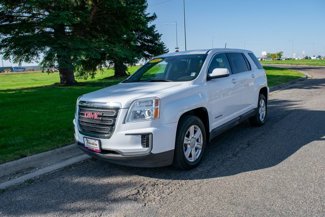 Used 2016 GMC Terrain SLE image 1