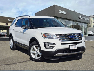 Used 2017 Ford Explorer XLT w/ Equipment Group 202A image 1