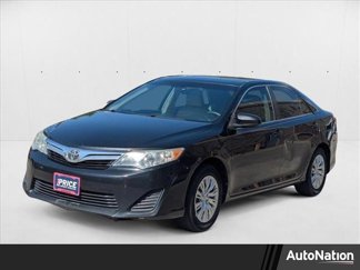 Used 2013 Toyota Camry LE image 1