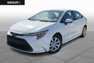 Used 2020 Toyota Corolla LE image 1