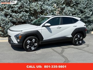 Used 2025 Hyundai Kona SEL image 1
