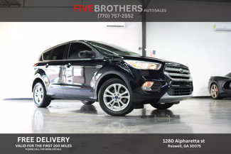 Used 2019 Ford Escape SE image 1