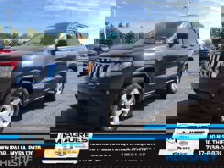 Used 2013 Jeep Grand Cherokee Laredo image 1