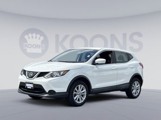 Used 2019 Nissan Rogue Sport S w/ Appearance Package image 1