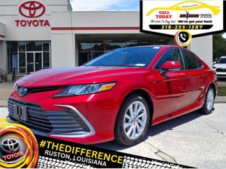 Used 2023 Toyota Camry LE image 1