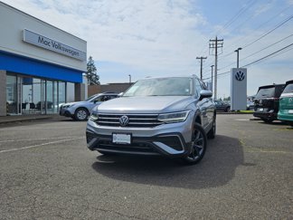 Used 2022 Volkswagen Tiguan SE w/ Panoramic Sunroof Package image 1
