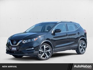 Used 2022 Nissan Rogue Sport SL image 1