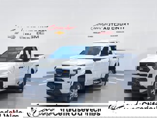 Used 2024 Toyota Tacoma SR image 1