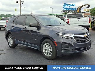Used 2022 Chevrolet Equinox LS w/ LS Convenience Package image 1