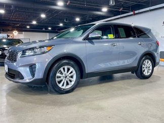 Used 2020 Kia Sorento FWD V6 image 1