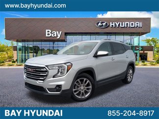 Used 2022 GMC Terrain SLT w/ Tech Package image 1
