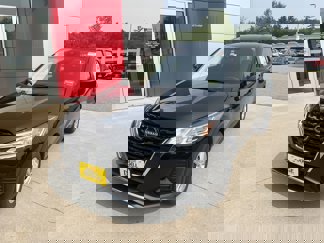 New 2025 Nissan Kicks Play S image 1