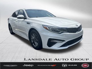 Used 2019 Kia Optima LX image 1