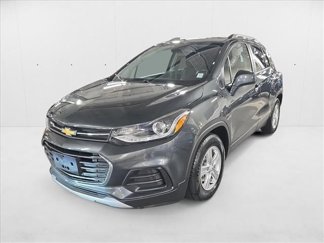 Used 2019 Chevrolet Trax LT w/ LT Convenience Package image 1