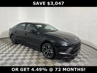 New 2025 Hyundai Sonata SEL image 1