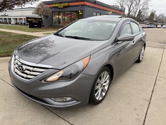 Used 2012 Hyundai Sonata SE w/ Navigation & Sunroof Pkg image 1