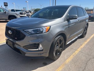 Used 2022 Ford Edge ST image 1
