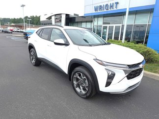 New 2025 Chevrolet Trax LT w/ Driver Confidence Package image 1