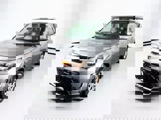New 2025 Kia Soul LX image 1
