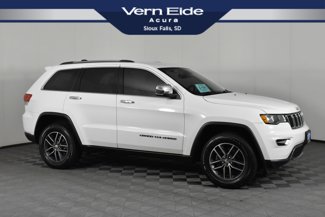 Used 2017 Jeep Grand Cherokee Limited image 1
