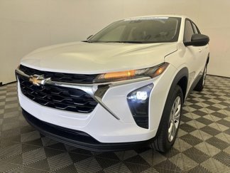 New 2025 Chevrolet Trax LS w/ Driver Confidence Package image 1