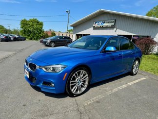 Used 2017 BMW 330i xDrive Sedan image 1